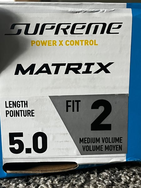2022 Bauer Supreme Matrix Hockey Skates Size 5 (Used)