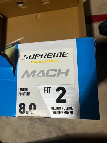 2022 Bauer Supreme Mach Hockey Skates Regular Width 8 (Used)