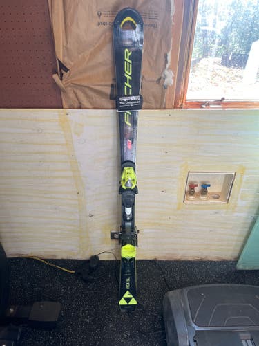 Kid's 2024 Racing 140 cm Fischer RC4 Race JR Skis With Bindings Max Din 13 (Used)