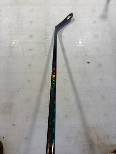 Junior Bauer Twitch Right Handed Hockey Stick P28 50 Flex (Used)