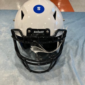 Youth Small Schutt Vengeance A11 Helmet (New)