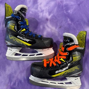 Bauer Vapor X4 Hockey Skates | Youth 12.5 (Used)