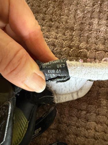 2018 Bauer Supreme 2S Pro Hockey Skates Size 6.5 (Used)