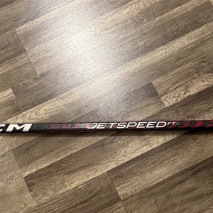 Junior CCM JetSpeed FT5 Pro Right Handed Hockey Stick P28 50 Flex Pro Stock (Used)