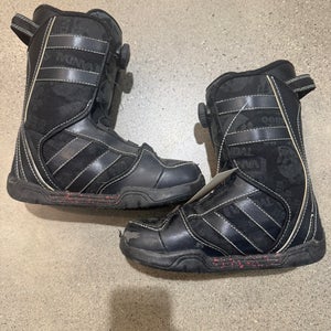 Junior K2 Vandal BOA Snowboard Boots | Size 5.0J