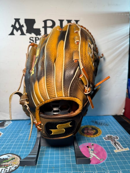SSK RH Baseball Glove 12" (Used)