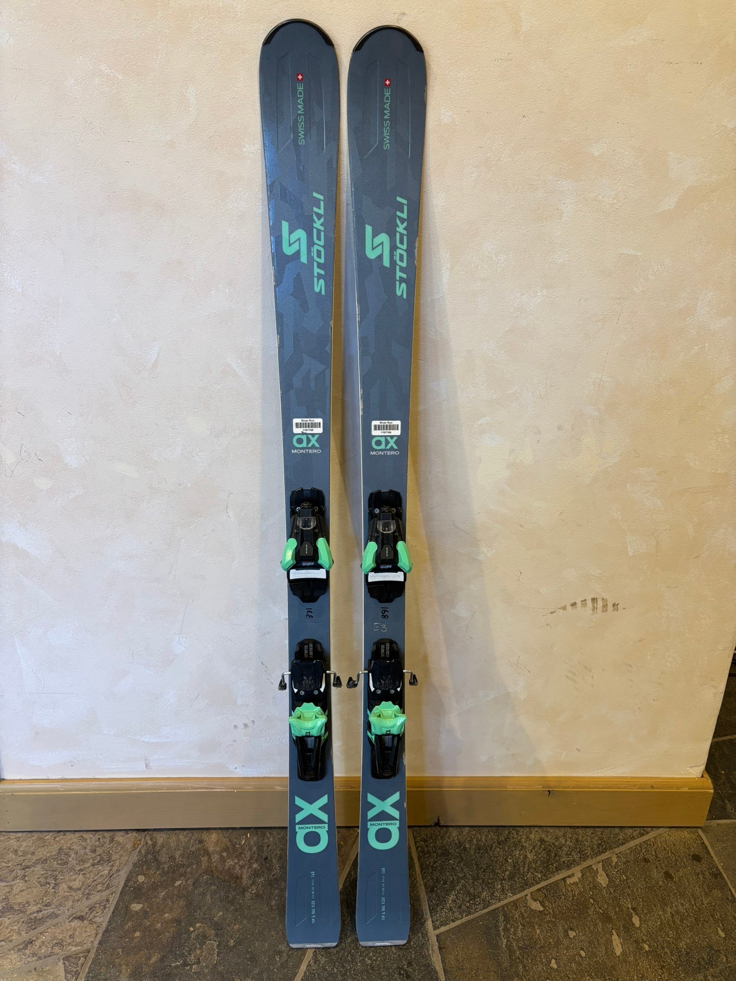 173 cm Stockli Montero AX Skis with Marker Xcomp 12 GW Bindings