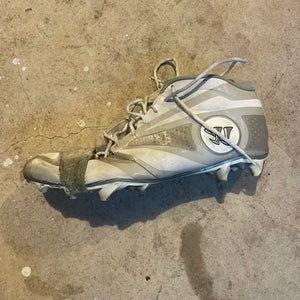 Left cleat, right cleat broke in PLL GAME. - no insoles - Size 13.0 (W 14.0) Adult Warrior (Used)