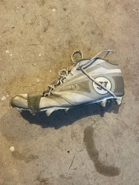 Left cleat, right cleat broke in PLL GAME. - no insoles - Size 13.0 (W 14.0) Adult Warrior (Used)