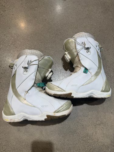 Women's Size M 6.0 (W 7.0) K2 Boa coiler Snowboard Boots (Used)
