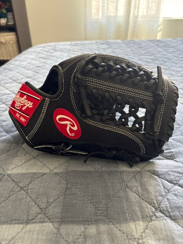 Infield Rawlings Heart of the Hide Baseball Glove 11.5" (Used)