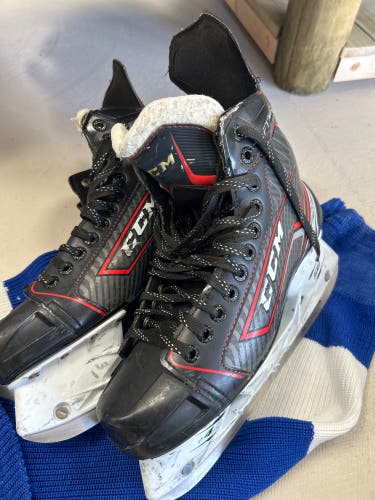 2017 CCM JetSpeed FT360 Hockey Skates 9 (Used)