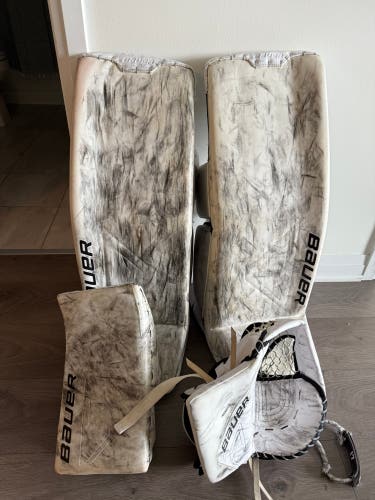35" Bauer Mach Regular Goalie Full Set (Used)