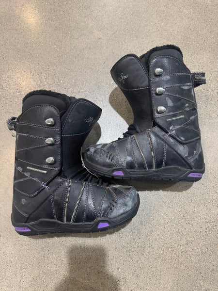 K2 Affair Woman's Snowboard Boots
