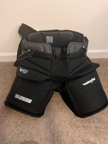 Senior Medium Vaughn Velocity V9 Pro Hockey Goalie Pants (Used)