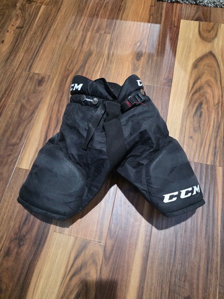 Youth Large CCM RBZ Hockey Pants (Used)
