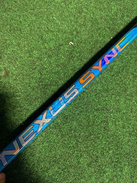 Intermediate Bauer Nexus Sync Hockey Stick Right Handed P88 55 Flex (Used)