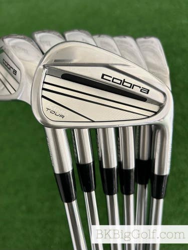 Cobra King Tour 23 Forged Iron Set 4-P / Dynamic Gold 105 Extra Stiff +1/2