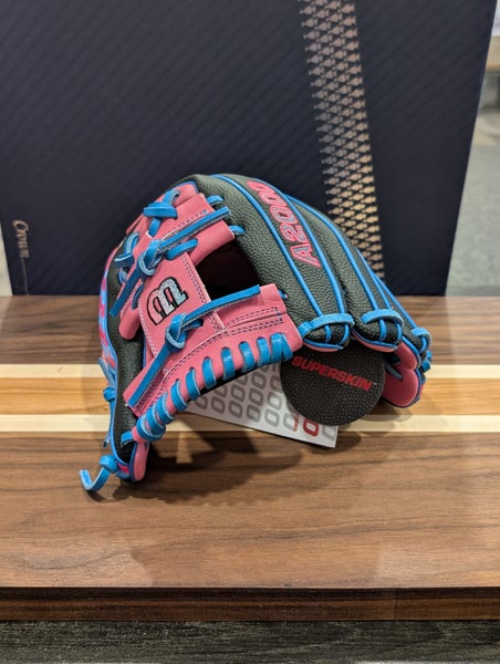 RH Wilson A2000 1786 Baseball Glove 11.5" (New)