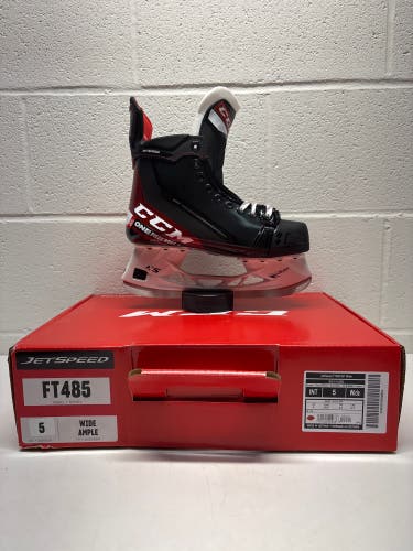 2021 CCM JetSpeed FT485 Hockey Skates Wide Width Size 5 (New)