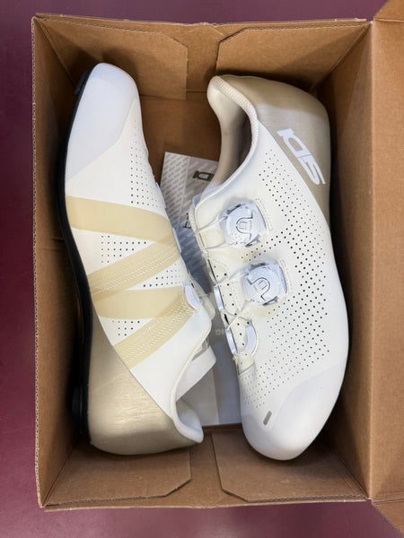 White Men's US 11/11.5 EU 45 Sidi Ergo 6 Brand New Never Worn.