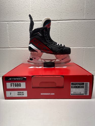 2023 CCM Jetspeed FT680 Hockey Skates Regular Width 7 (New)