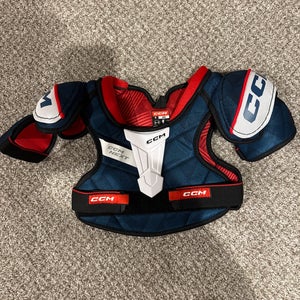 Large Youth CCM Next Shoulder Pads (Used)