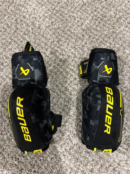 Youth Medium Bauer Supreme Elbow Pads (Used)