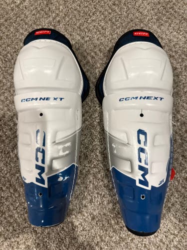 Youth CCM Next 9" Shin Pads (Used)