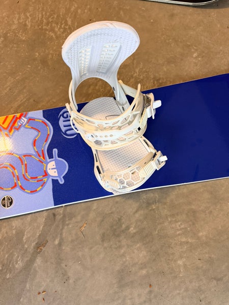 Union force Snowboard Bindings white (Used)