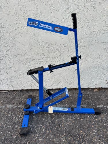 Louisville Slugger Blue Flame Pitching Machine