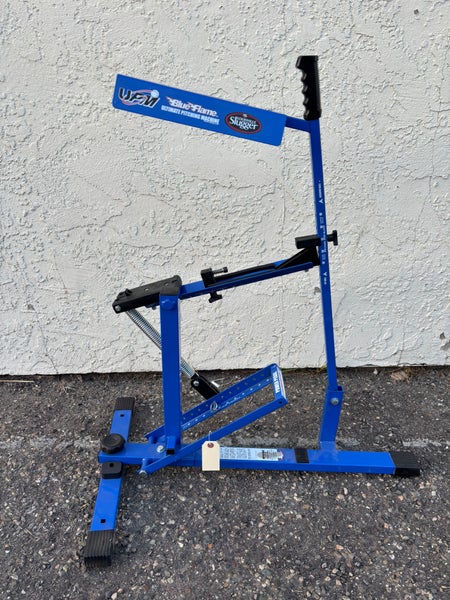 Louisville Slugger Blue Flame Pitching Machine