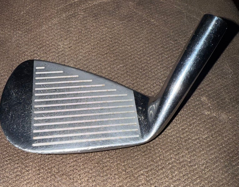 Mizuno MP-63 Forged 9-Iron Head Only – Players Cavity Back – Grain Flow Forged 1025E
(Used)