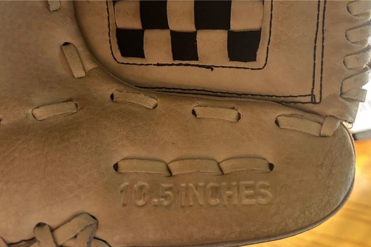 Adidas Easy Close LH Baseball Glove 10.5" (Used)