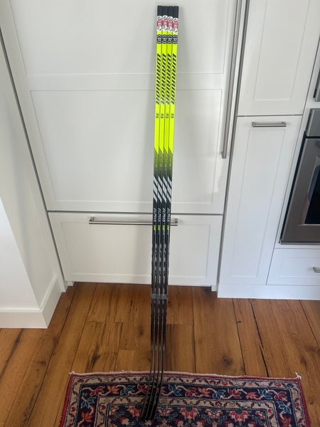 Senior Warrior Alpha LX2 PRO Left Hand Hockey Stick W02 75 Flex (New)