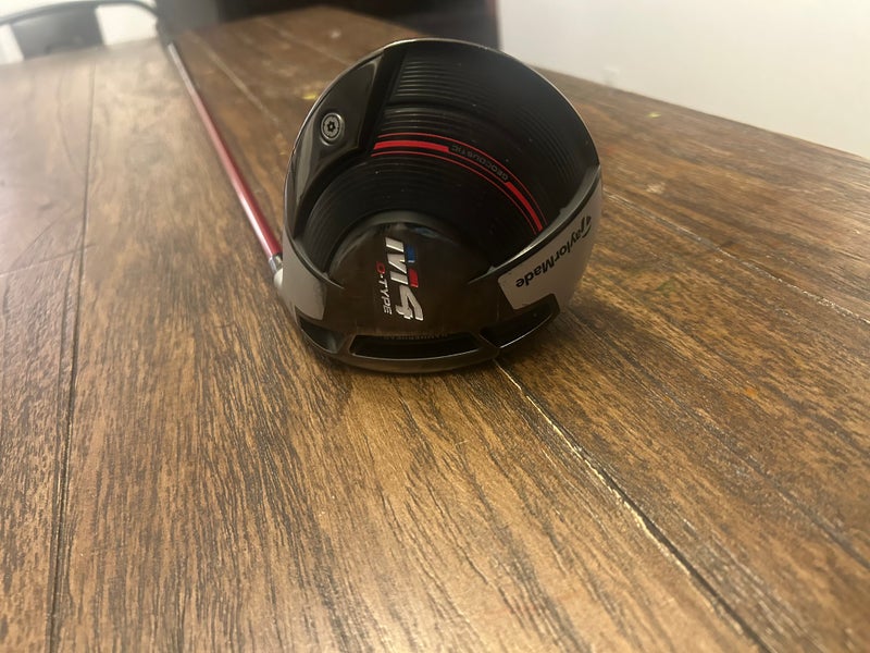 TaylorMade Right Handed Driver Regular Flex 9.5 Loft (Used)