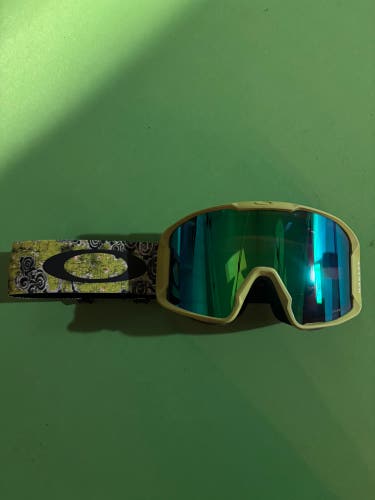 Green Men's Oakley Line Miner M Ski Goggles Medium