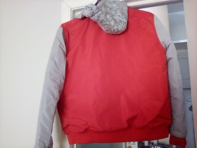 Adult Unisex Medium/Large Jacket (Used)