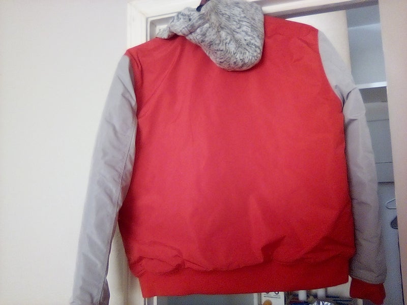 Adult Unisex Medium/Large Jacket (Used)