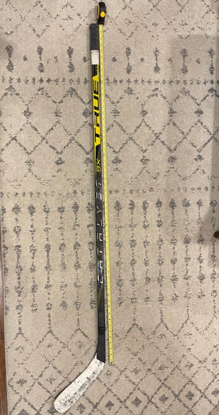 Senior True Catalyst 9X Right RH Hockey Stick MC P88 W88 75 Flex w/ Warrior Elite Blade (Used)