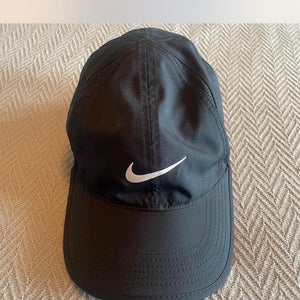 Black Adult Unisex One Size Fits All Nike Hat (Used)