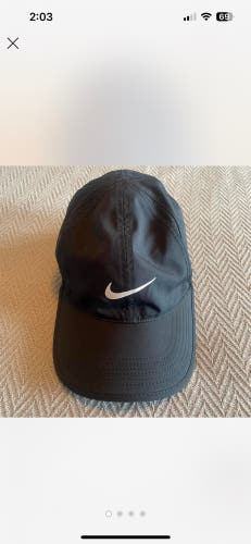 Black Adult Unisex One Size Fits All Nike Hat (Used)
