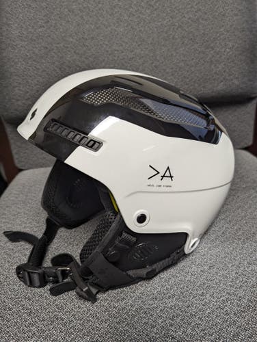Sweet Protection Trooper 2Vi MIPS Helmet Askel Lund Svidal Edition S/M