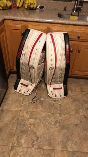 35" Reebok Premier 4 Pro Goalie Leg Pads Pro Stock (Used)