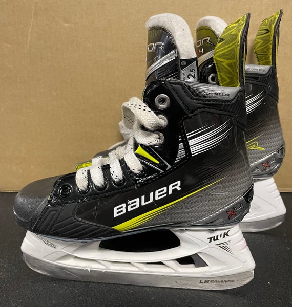 Bauer Vapor X4 Hockey Skates Size 2.5D