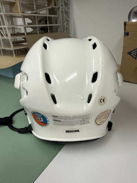 Small Bauer Helmet (Used)