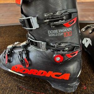 Mondo 27 & 27.5 Unisex Nordica Dobermann Racing Ski Boots Medium Flex (Used)