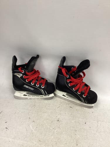 Used Bauer NIKE SUPREME Youth Hockey Skate Youth 09.0 11851-S000039952