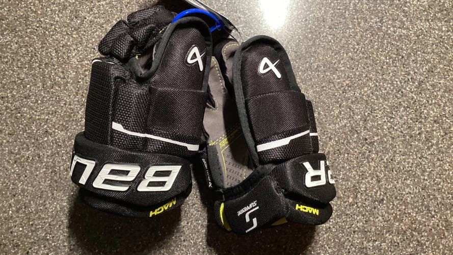 Bauer Supreme Mach Gloves 8" (New)