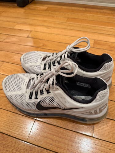 Nike Air Max- 2017 - $55 (Used)